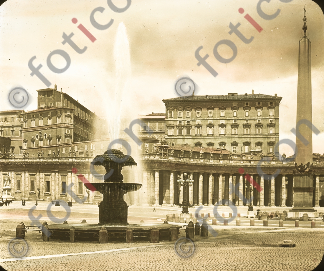 Der Petersplatz | St. Peter&#039;s Square - Foto foticon-simon-150-013.jpg | foticon.de - Bilddatenbank für Motive aus Geschichte und Kultur